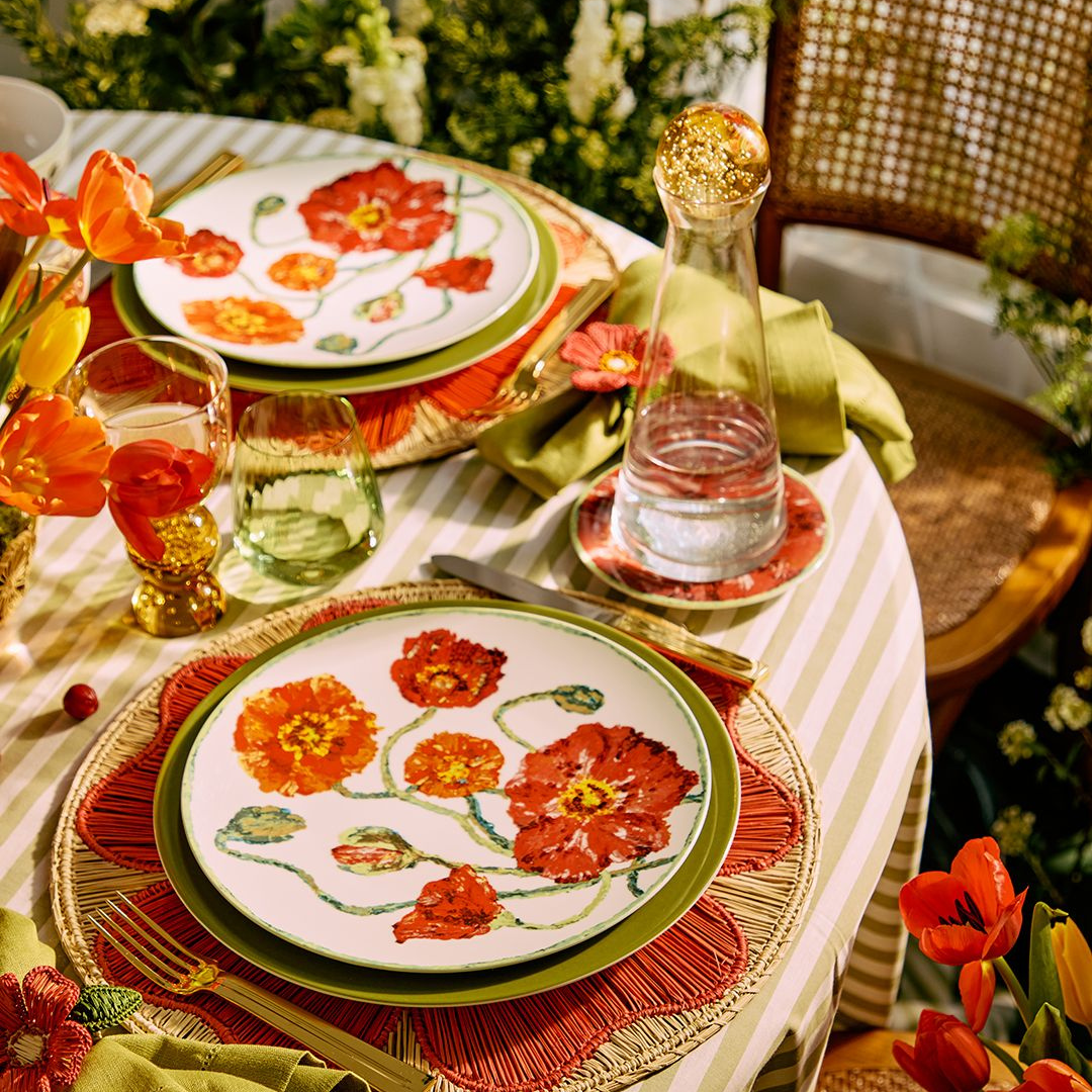 The Secret Language of Ceramic Crockery: What Your Tableware Says About You