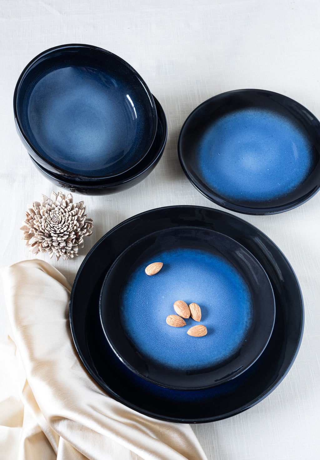 Oceanic Abyss Dinner Set